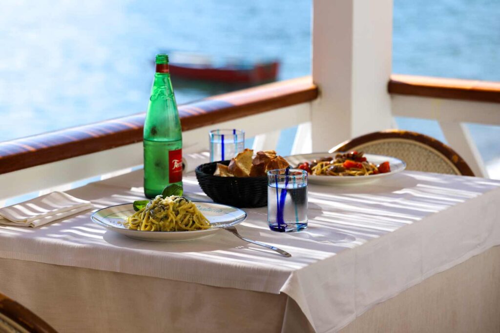 amalfi-coast-honeymoon-itinerary-photo-by-ilmioviaggioa.com