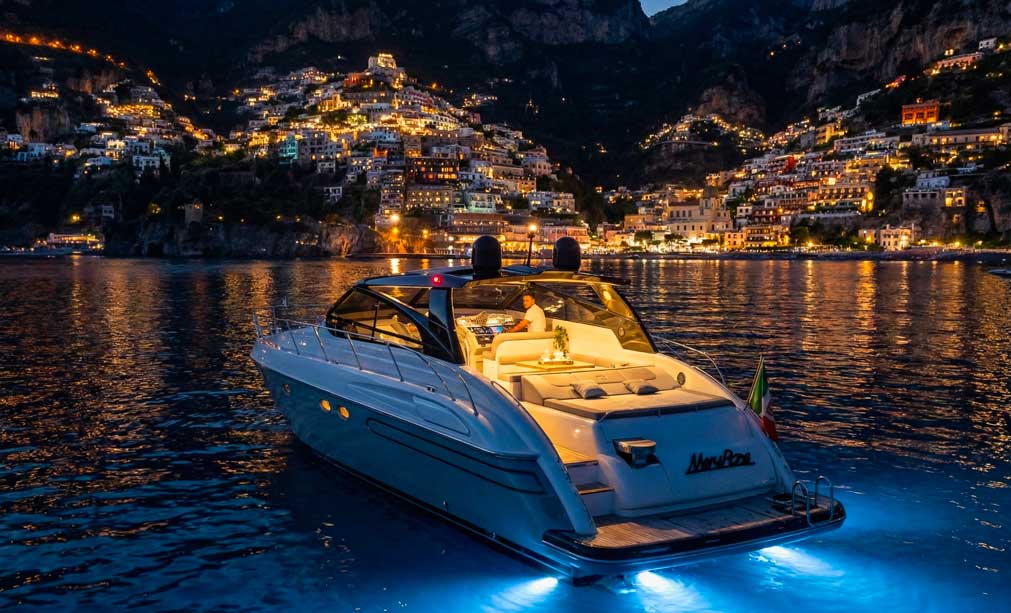 overnight-luxury-yachts
