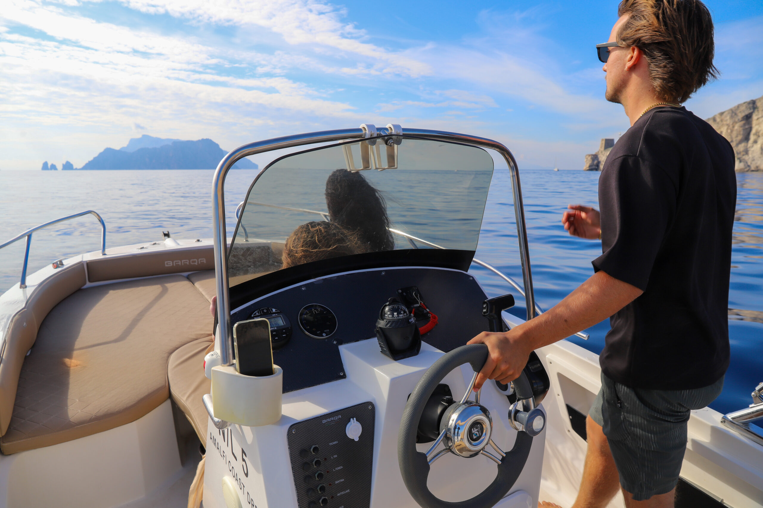 tour privato in barca da sorrento a capri con amalfi coast dream