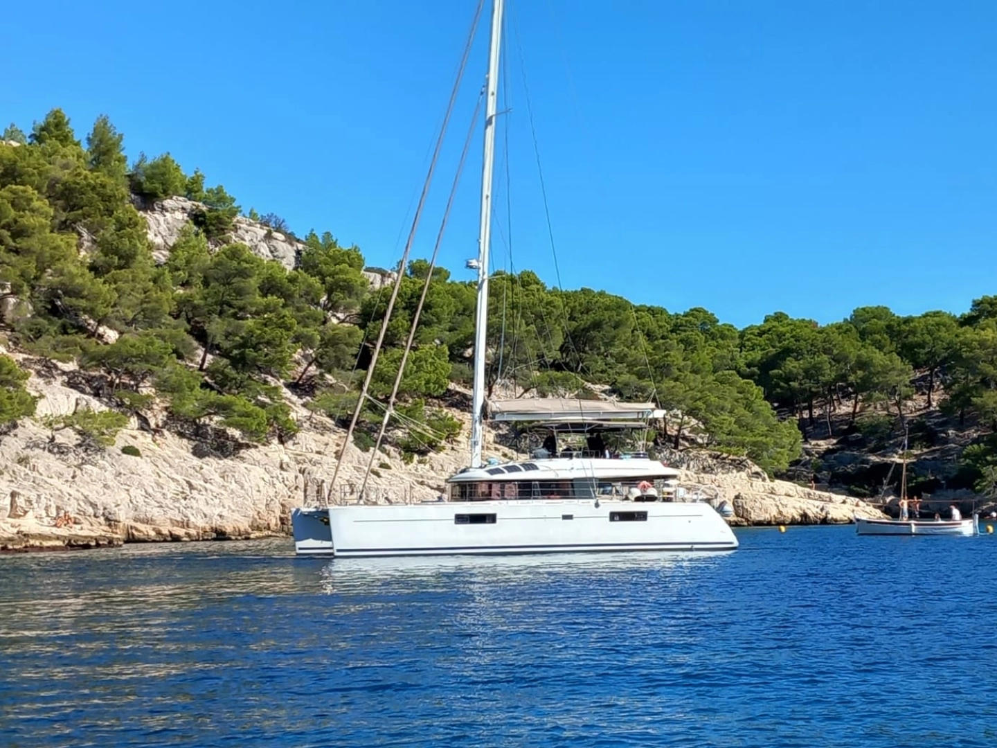 catamaran rental on the amalfi coast