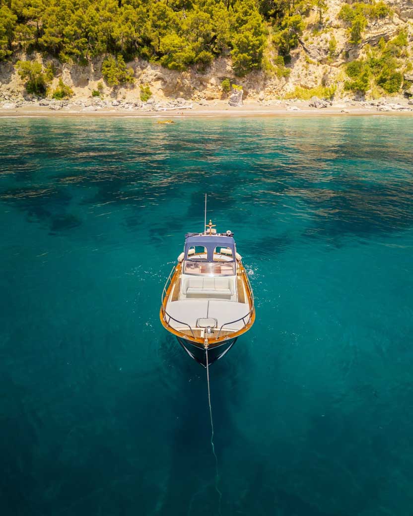 Gozzo-26-boat-amalfi-coast-dream-