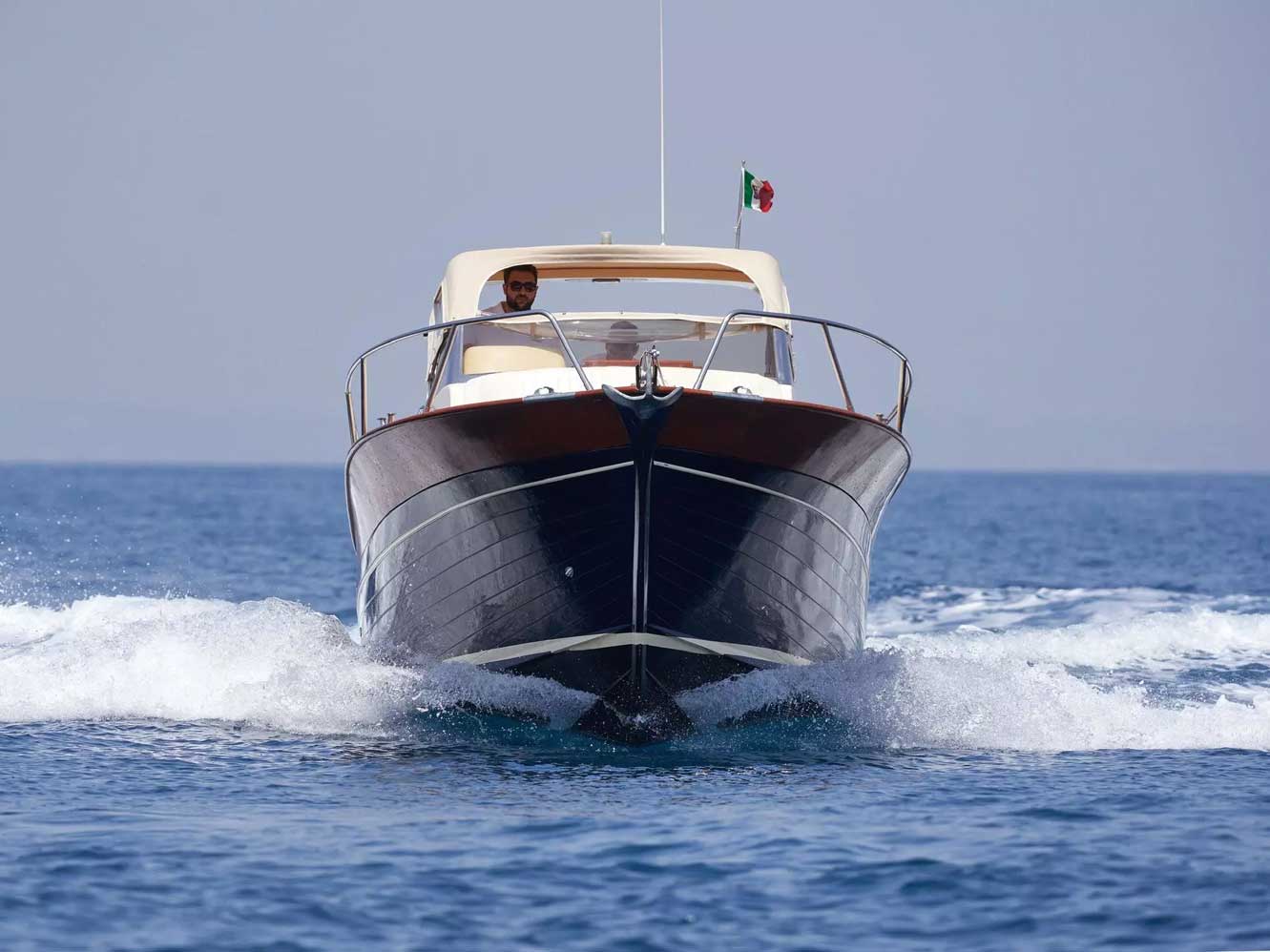Gozzo-Amalfi-Coast-Dream