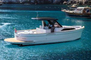 luxury-yacht-charter-amalfi-coast