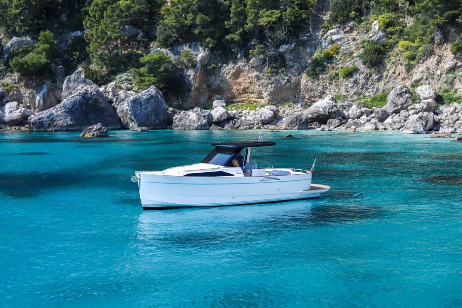 Boat Tour from Sorrento to Positano and Amalfi