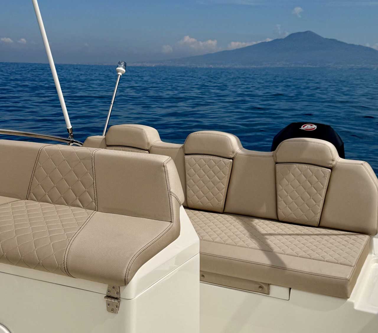 seats-ocean-80-boat-amalfi-coast-capri