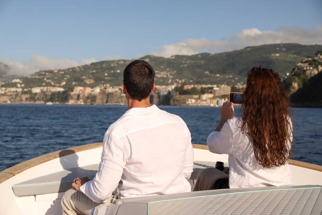 private-boat-tour-sorrento