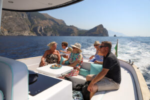 amalfi-coast-yacht-charter-cost