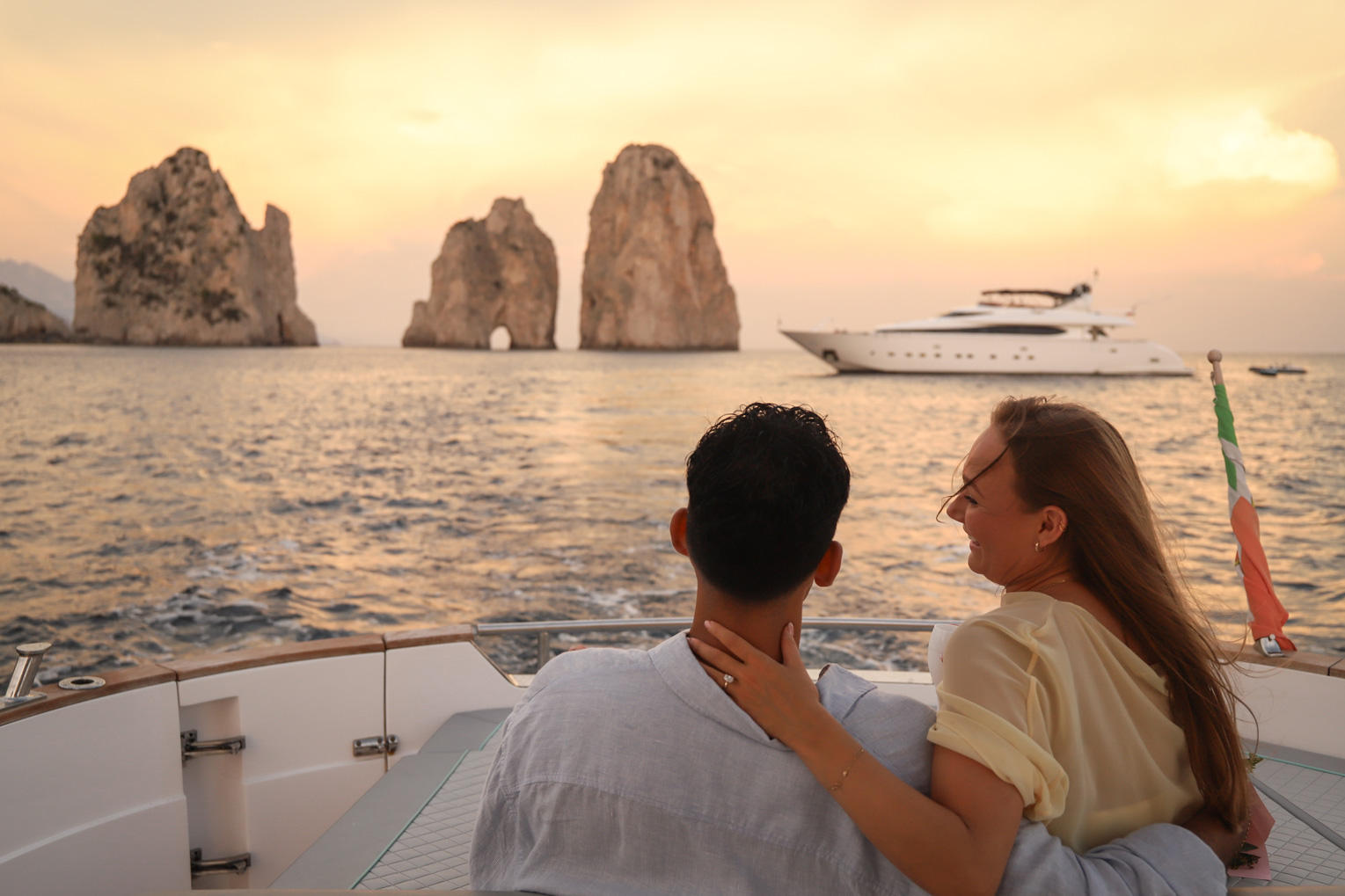 amalfi-coast-luxury-yacht-charter-for-couples